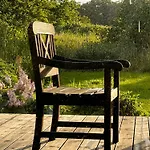 Дом отдыха Near Forest With Countryside Feel