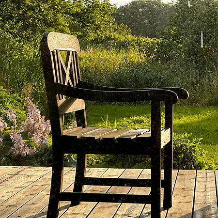 بيت للعطل Near Forest With Countryside Feel